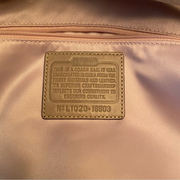 Coach Kristin #16803 Beige Leather Shoulder Handbag - Picture 2 of 12